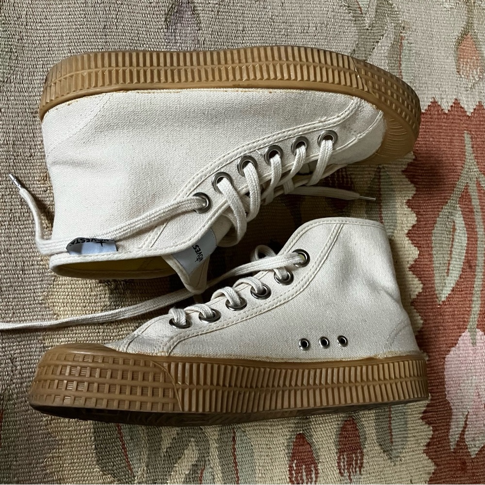 Novesta Star Dribble High Tops